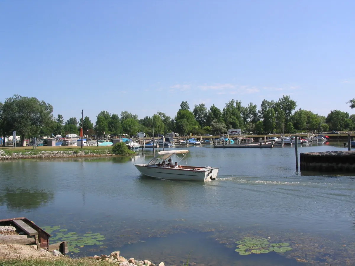 Mitchells Bay Marina